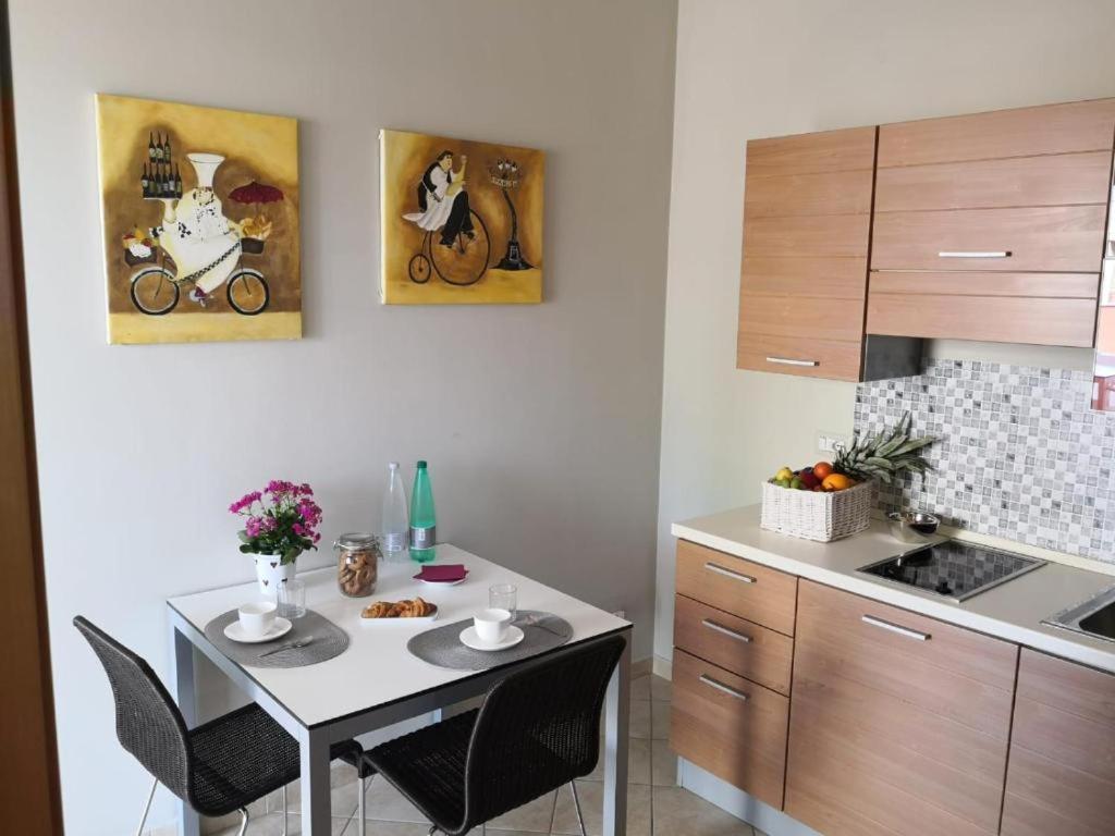 Colonna Rooms & Apartment トラーニ エクステリア 写真